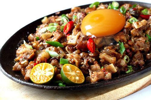 Sizzling Secrets: The Irresistible Crispiness of Filipino Sisig Uncovered!